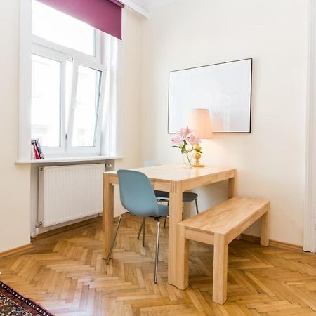 Elegant, Stylish Studio In The Heart Of Vienna! Apartment Ngoại thất bức ảnh