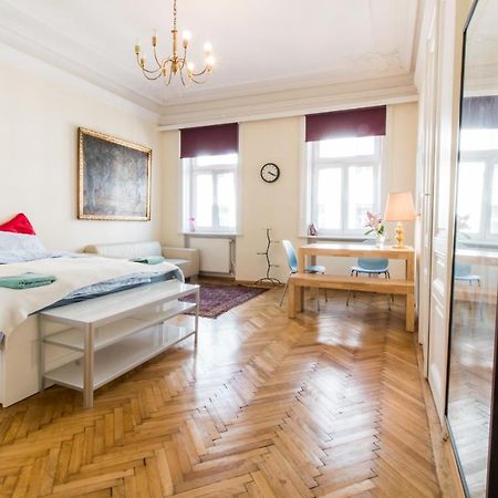 Elegant, Stylish Studio In The Heart Of Vienna! Apartment Ngoại thất bức ảnh