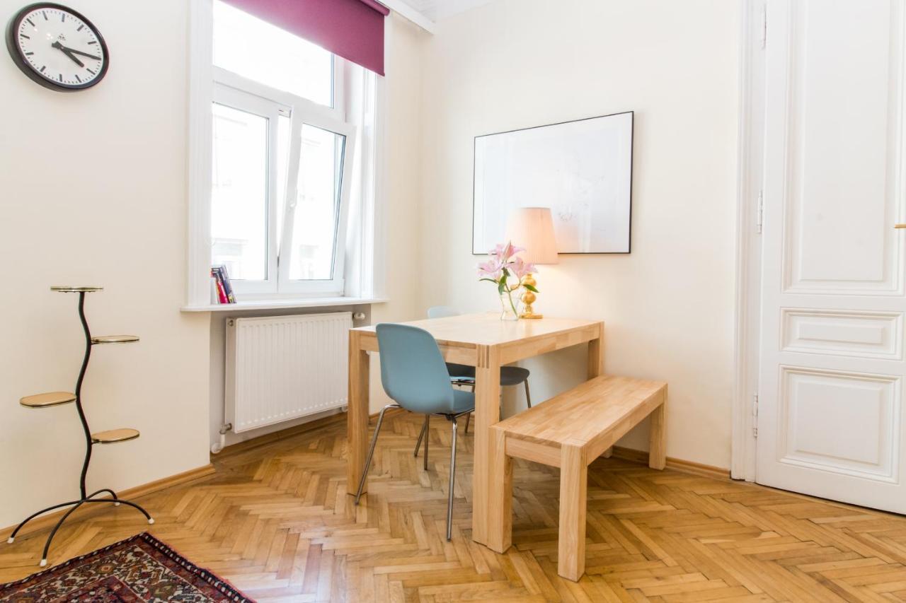 Elegant, Stylish Studio In The Heart Of Vienna! Apartment Ngoại thất bức ảnh