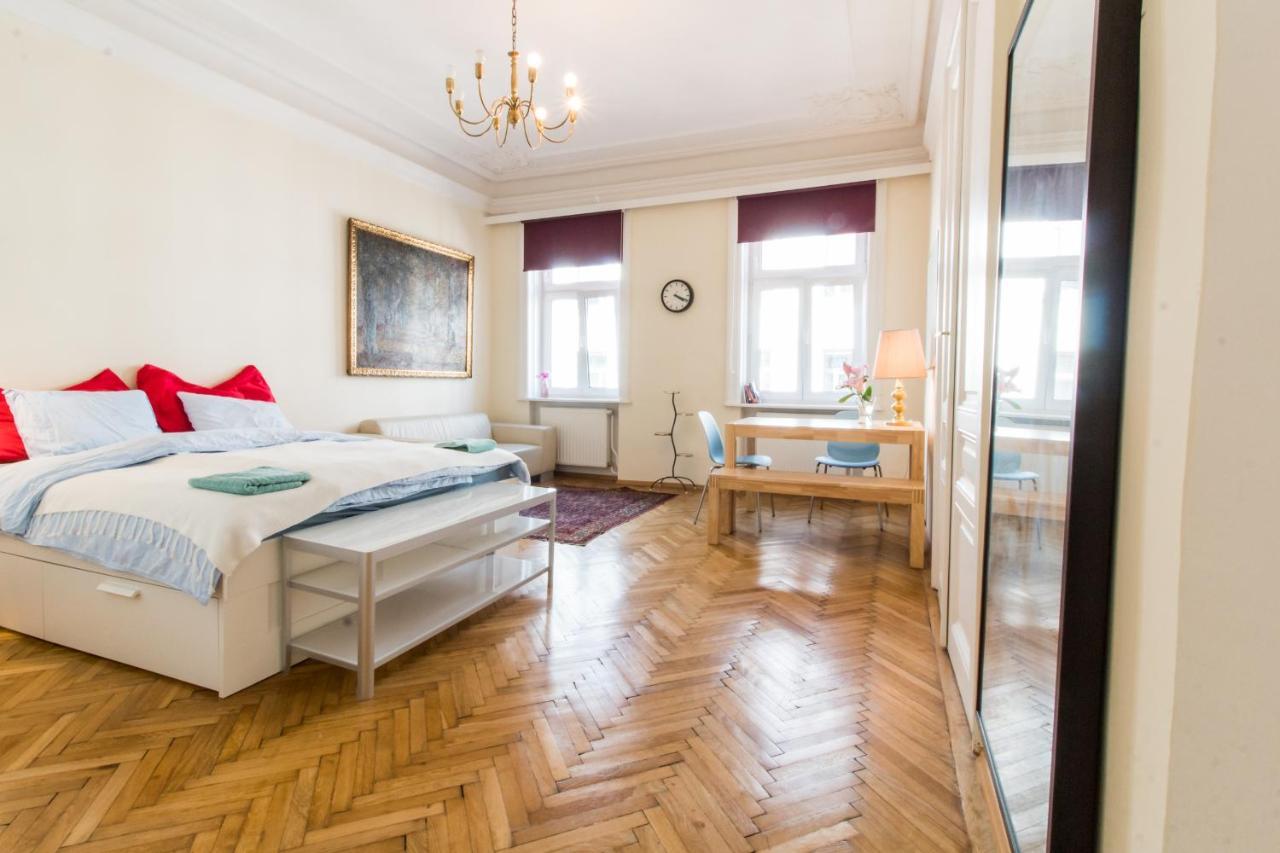 Elegant, Stylish Studio In The Heart Of Vienna! Apartment Ngoại thất bức ảnh